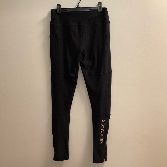 X Gottex 2 piece workout outfit. Size M - Picture 2 of 10